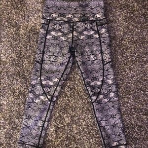 Zyia Cobra Crop Leggings